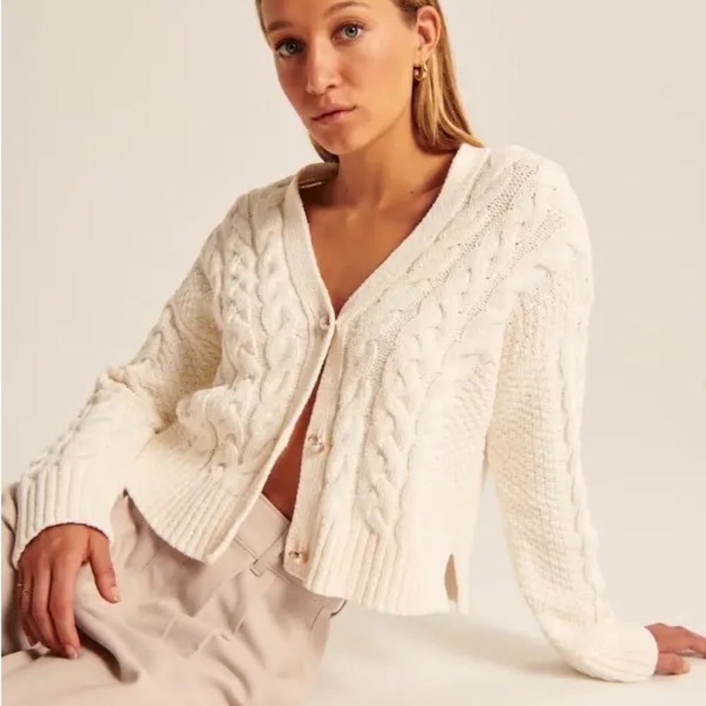 Abercrombie & Fitch Cream Cable Knit Cardigan